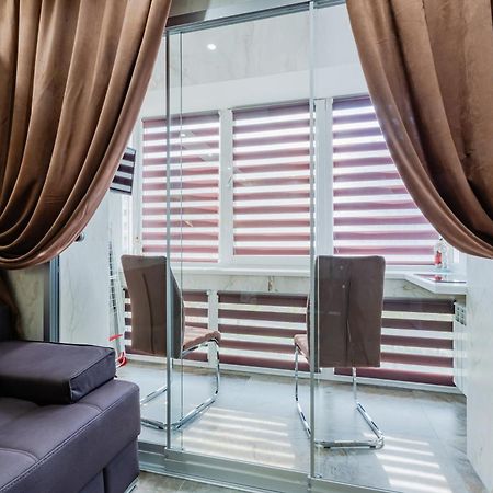Luxury Apartment With Pool And Hammam Kiev Luaran gambar