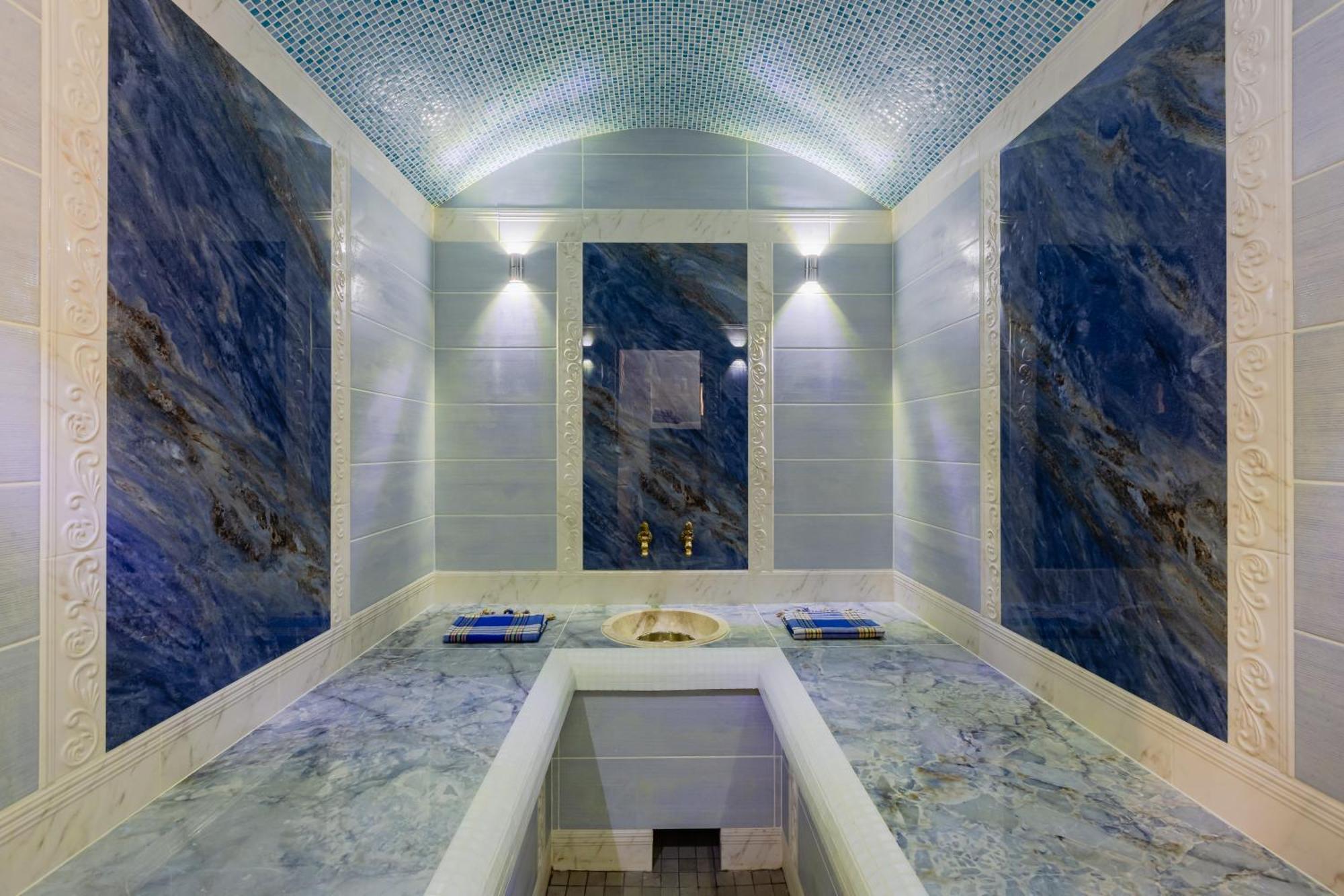 Luxury Apartment With Pool And Hammam Kiev Luaran gambar