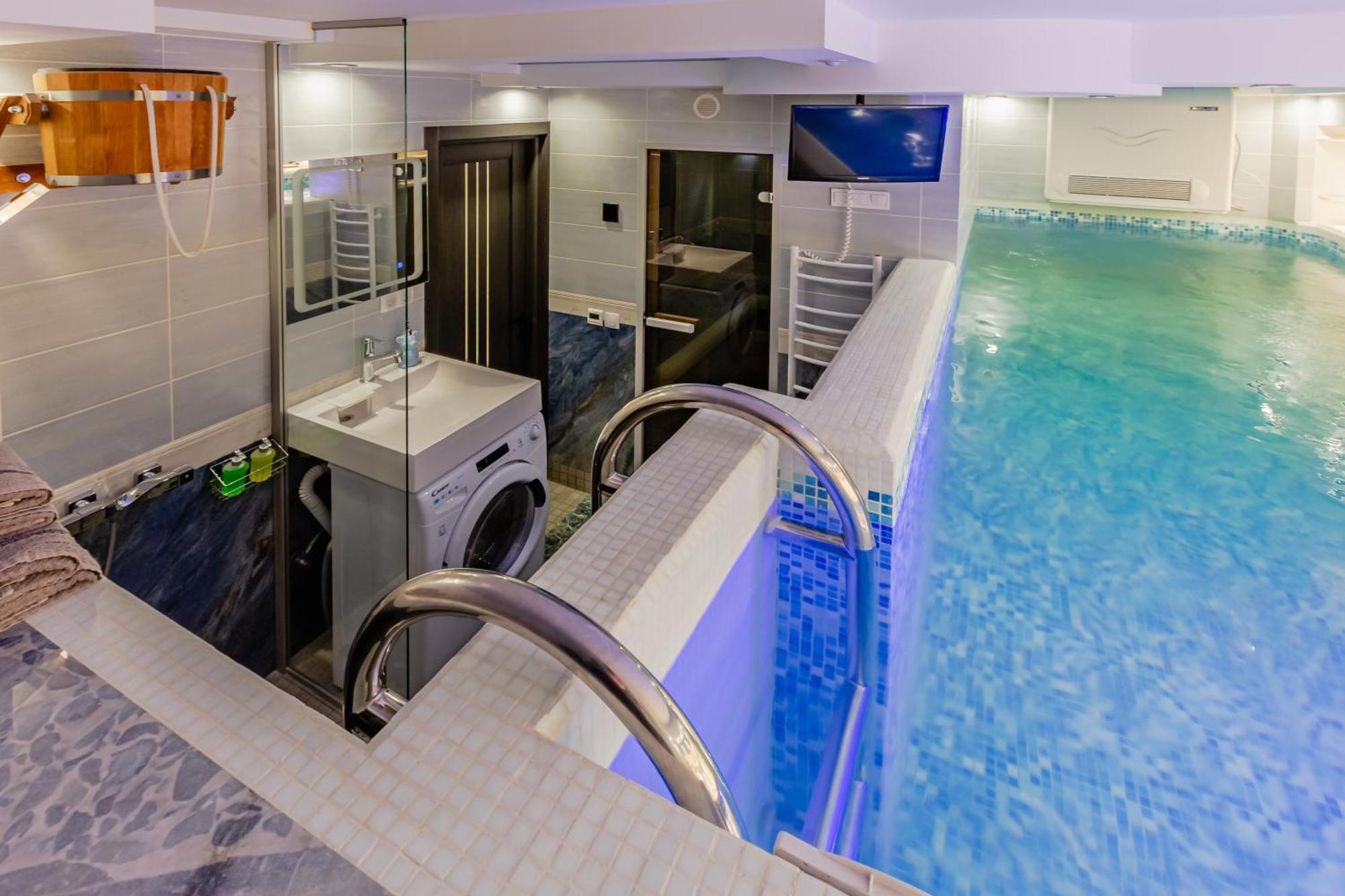 Luxury Apartment With Pool And Hammam Kiev Luaran gambar